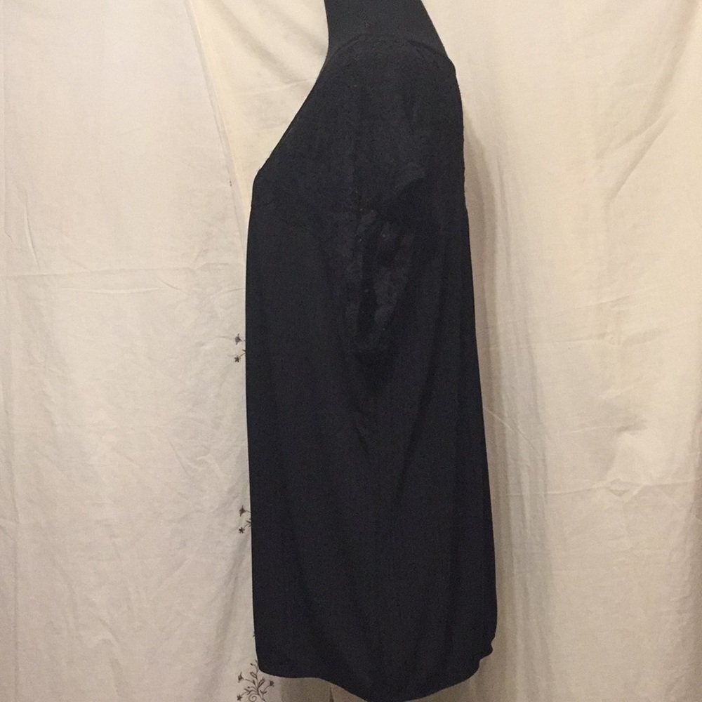 Blouse - Picture 3 of 8